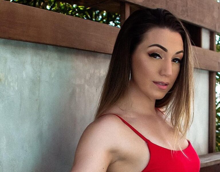 Mary Bellavita Biography, Age, Images, Photoshoot, Net Worth - Bioofy